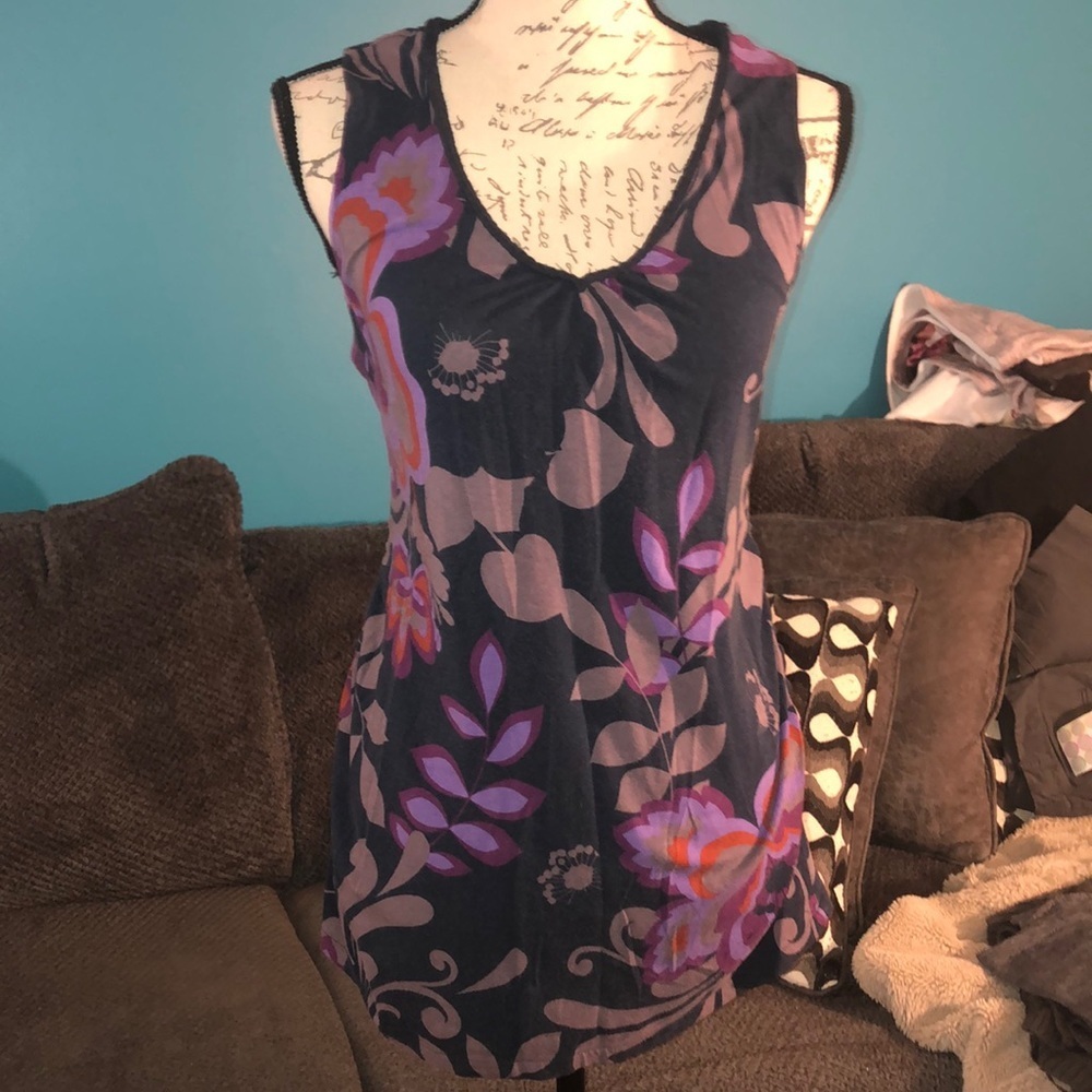 🎉4 for $20 Liz Lange Maternity Tank, XL